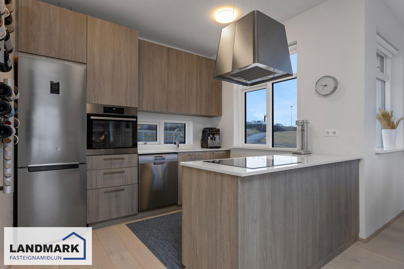 Holtsvegur 47 - 0302, 210 Garðabær