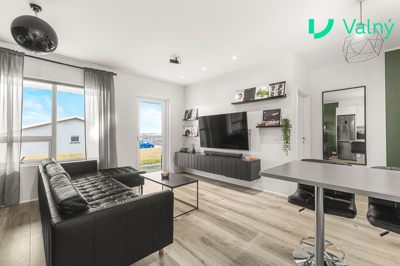 Trönudalur 3, 260 Reykjanesbær