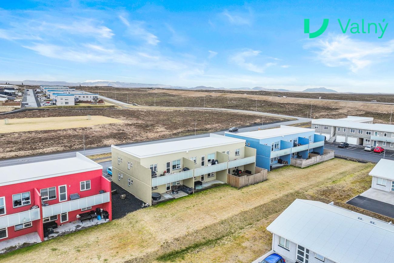Trönudalur 3, 260 Reykjanesbær