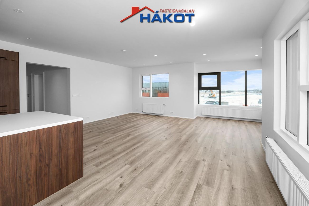 Asparskógar 18, 300 Akranes