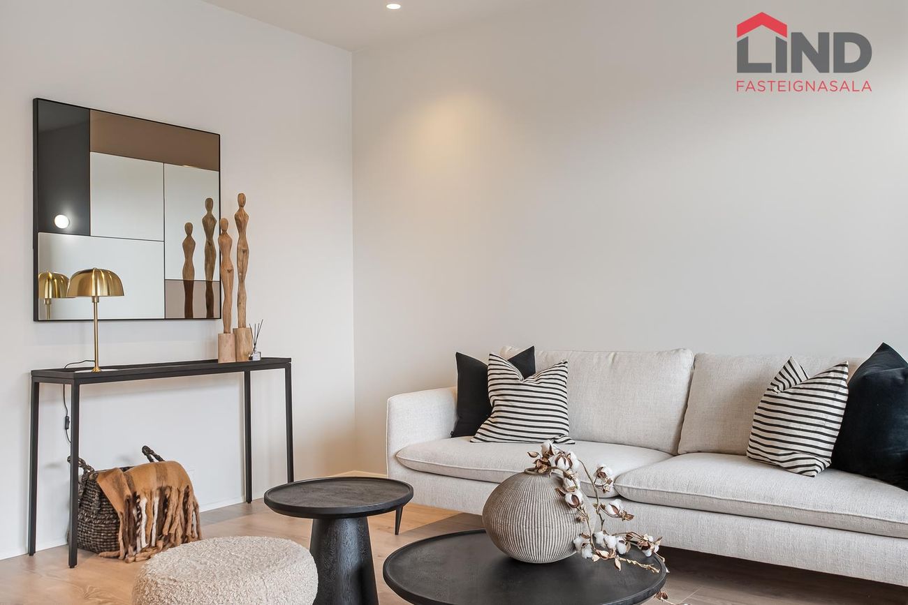 Áshamar 50 - 0409, 221 Hafnarfjörður