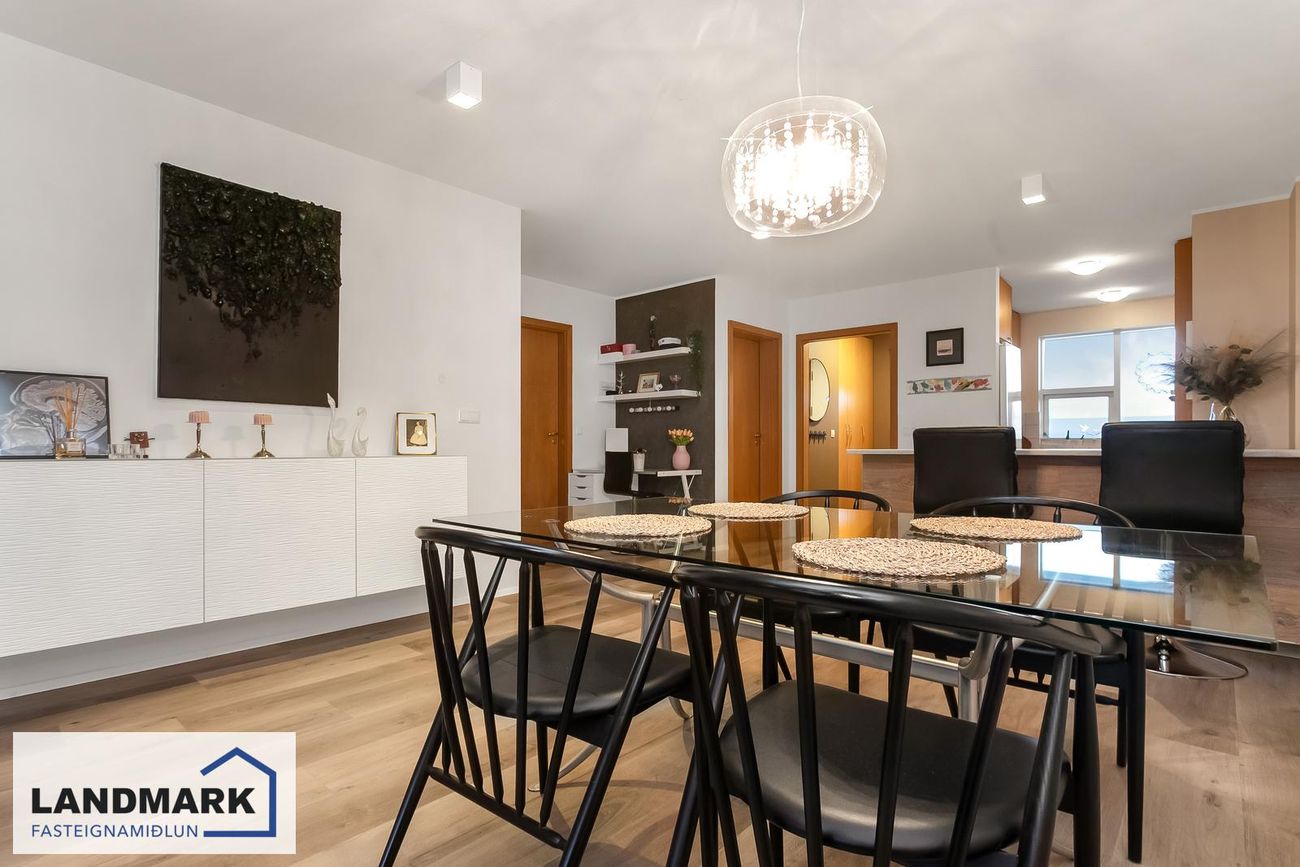 Jötnaborgir 12, 112 Reykjavík