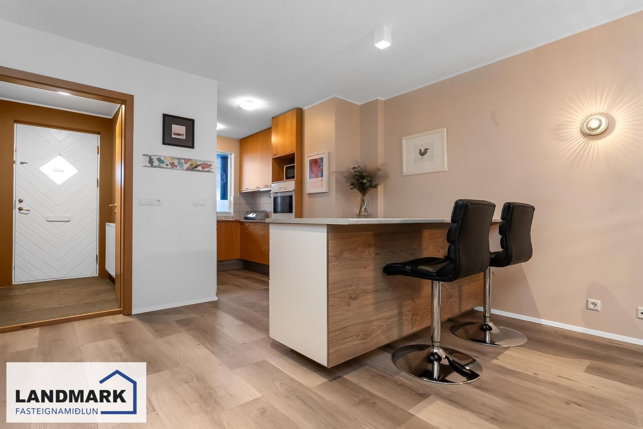 Jötnaborgir 12, 112 Reykjavík