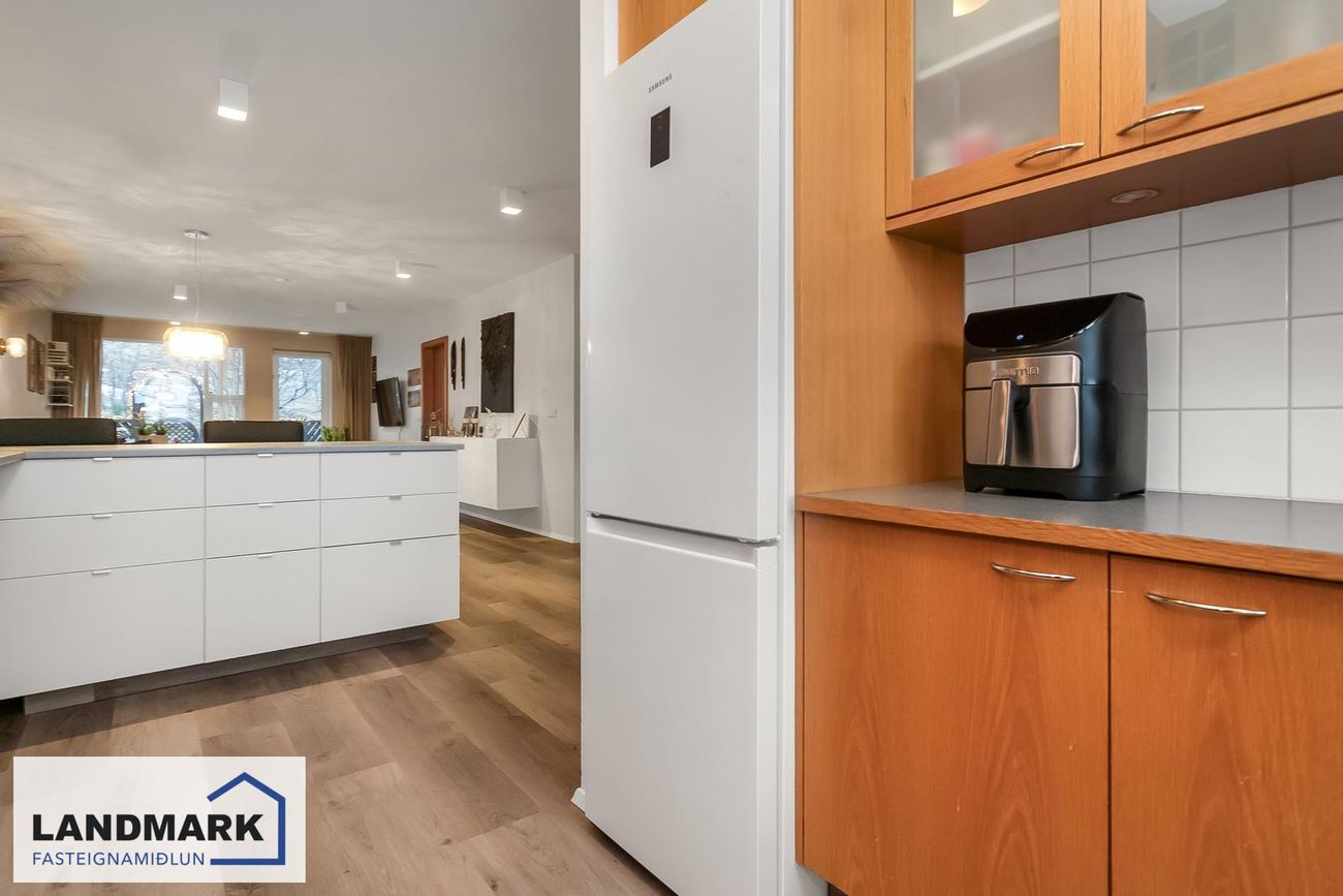 Jötnaborgir 12, 112 Reykjavík