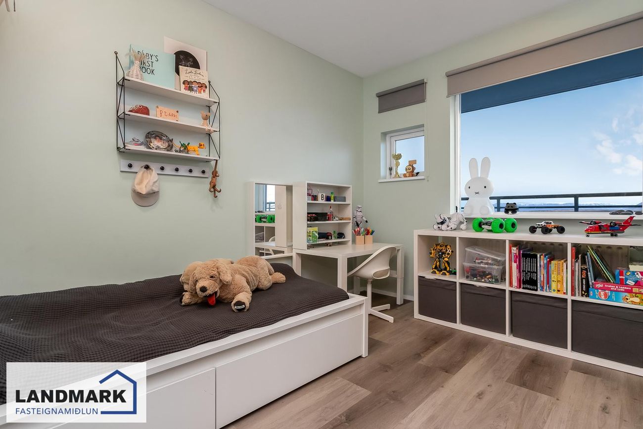 Jötnaborgir 12, 112 Reykjavík