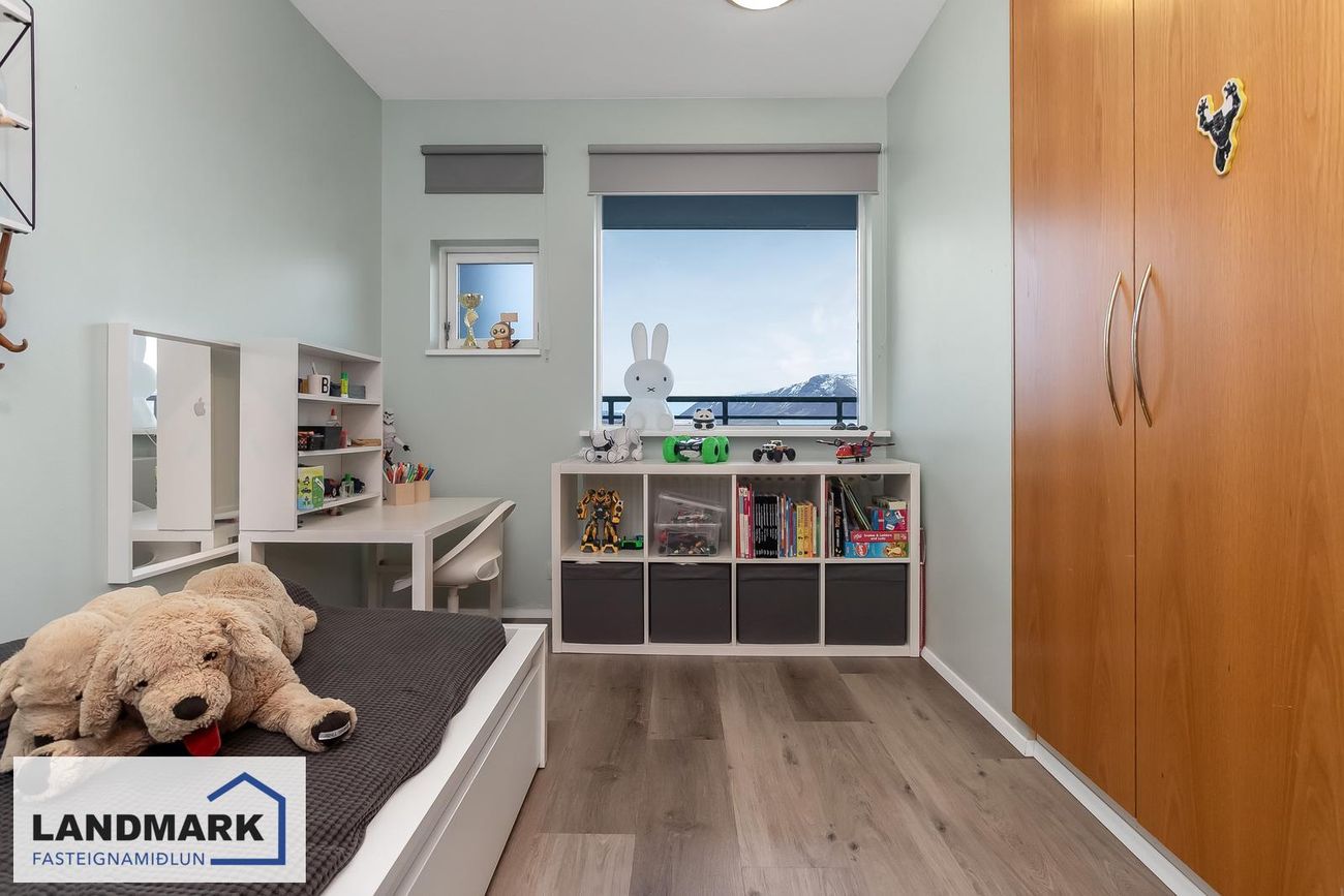 Jötnaborgir 12, 112 Reykjavík