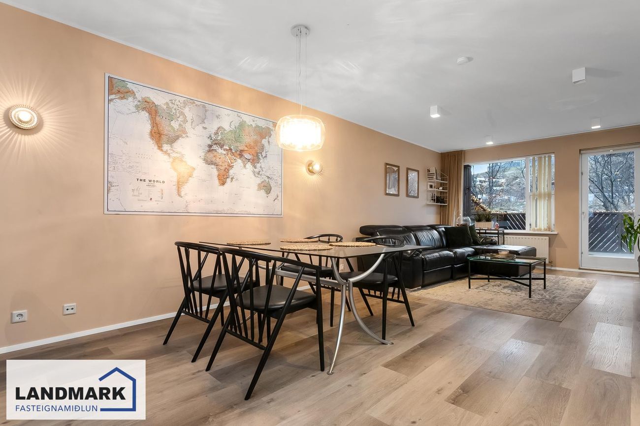 Jötnaborgir 12, 112 Reykjavík