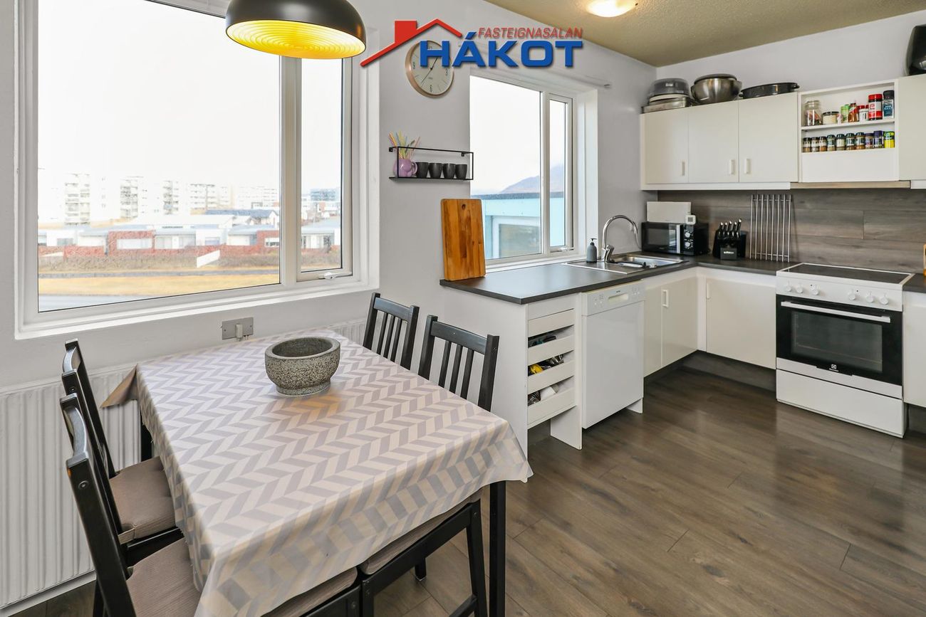 Vallarbraut 3 - 0304, 300 Akranes