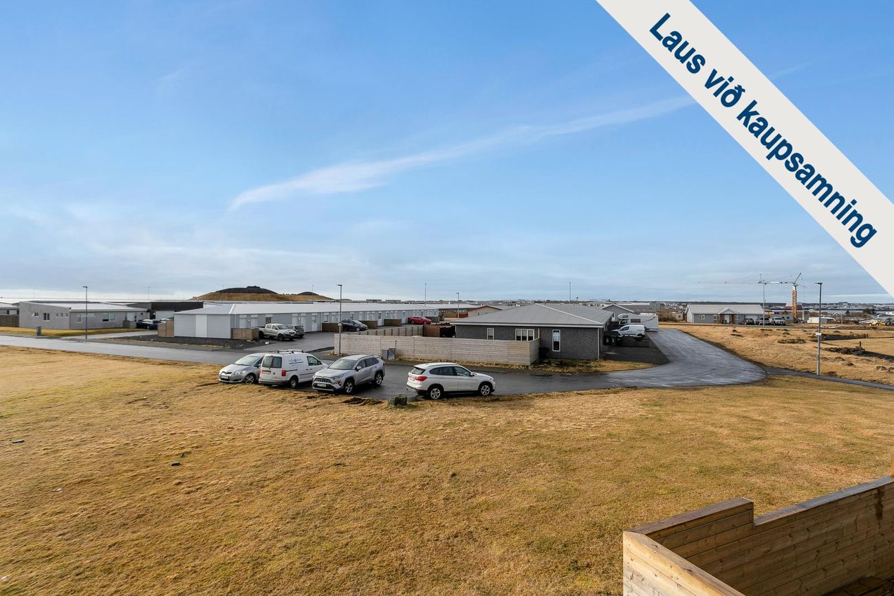 Dalsbraut 4, 260 Reykjanesbær