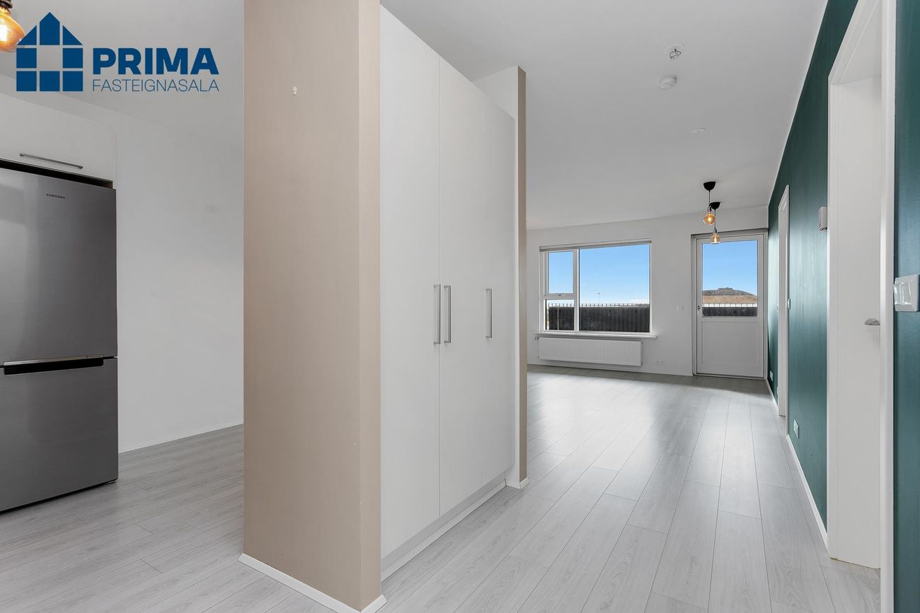 Dalsbraut 4, 260 Reykjanesbær