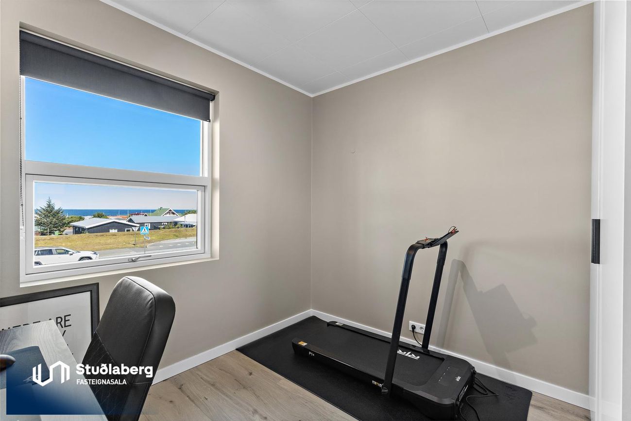 Tjarnabraut 4, 260 Reykjanesbær