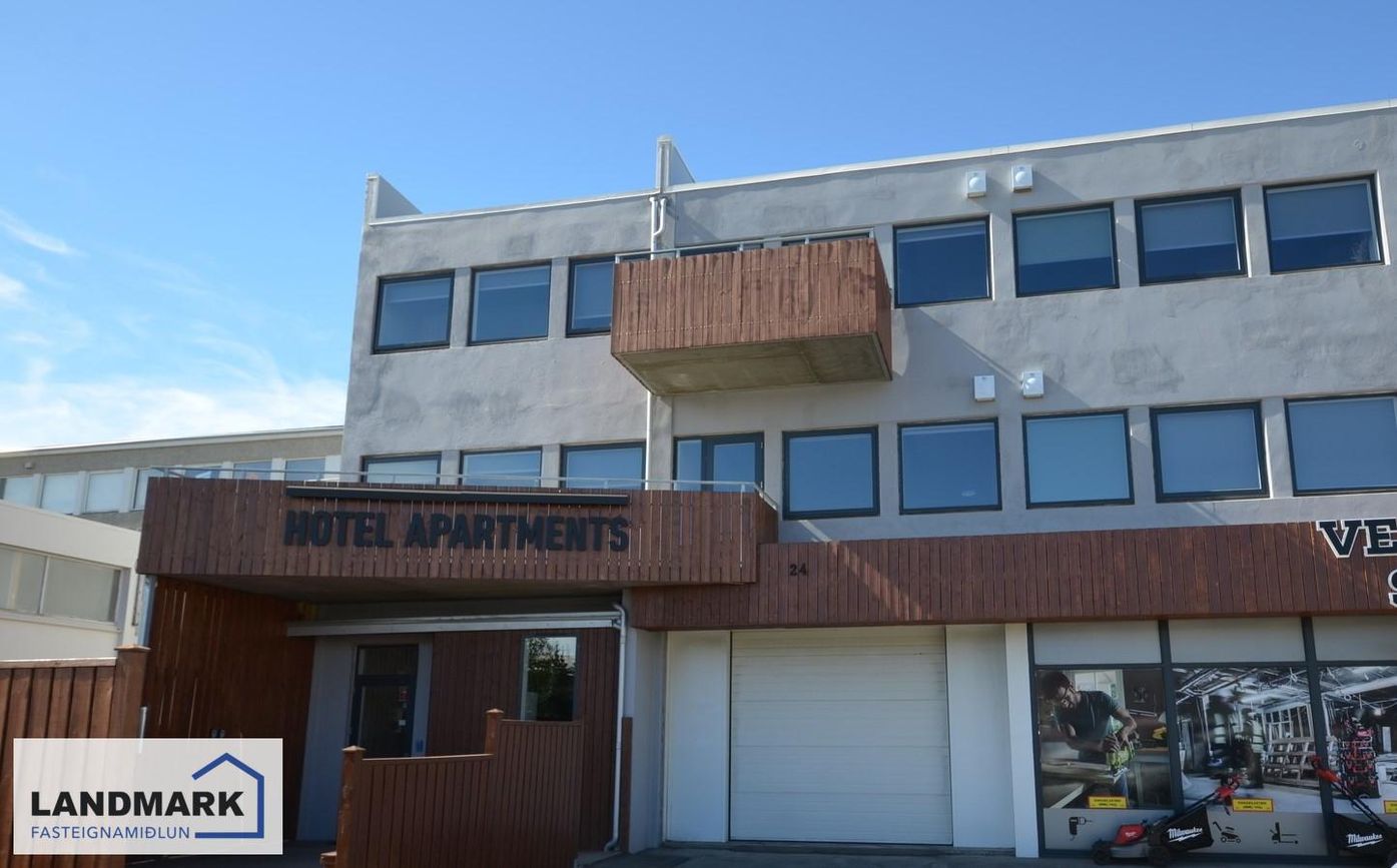 Tryggvabraut 24, 600 Akureyri