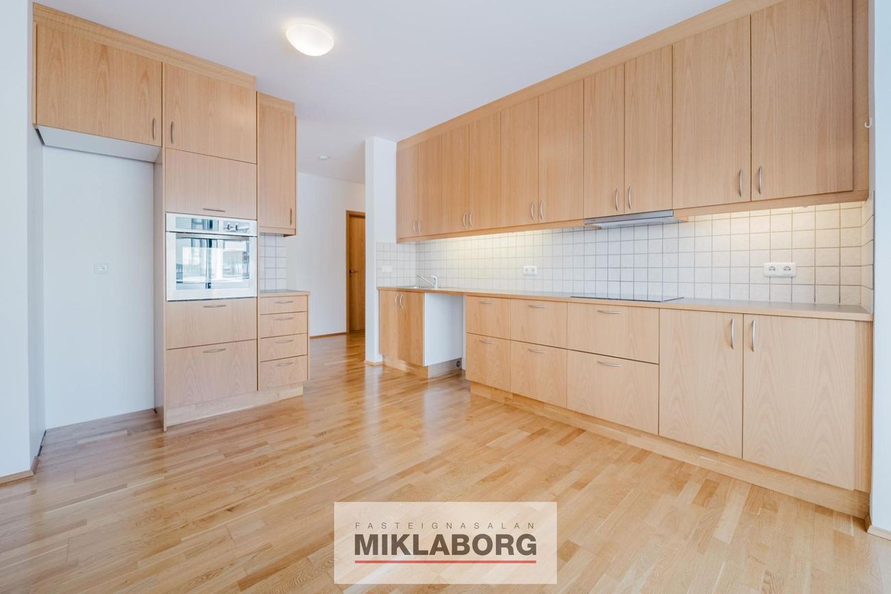 Sóleyjarimi 9, 112 Reykjavík