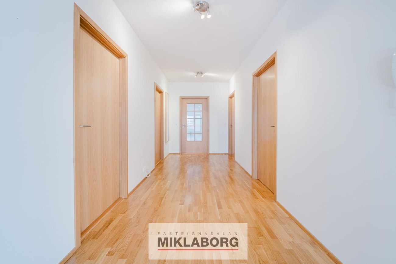 Sóleyjarimi 9, 112 Reykjavík
