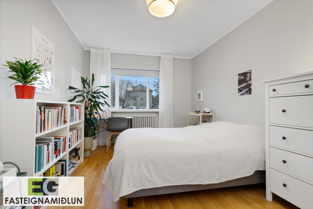 Eskihlíð 16, 105 Reykjavík