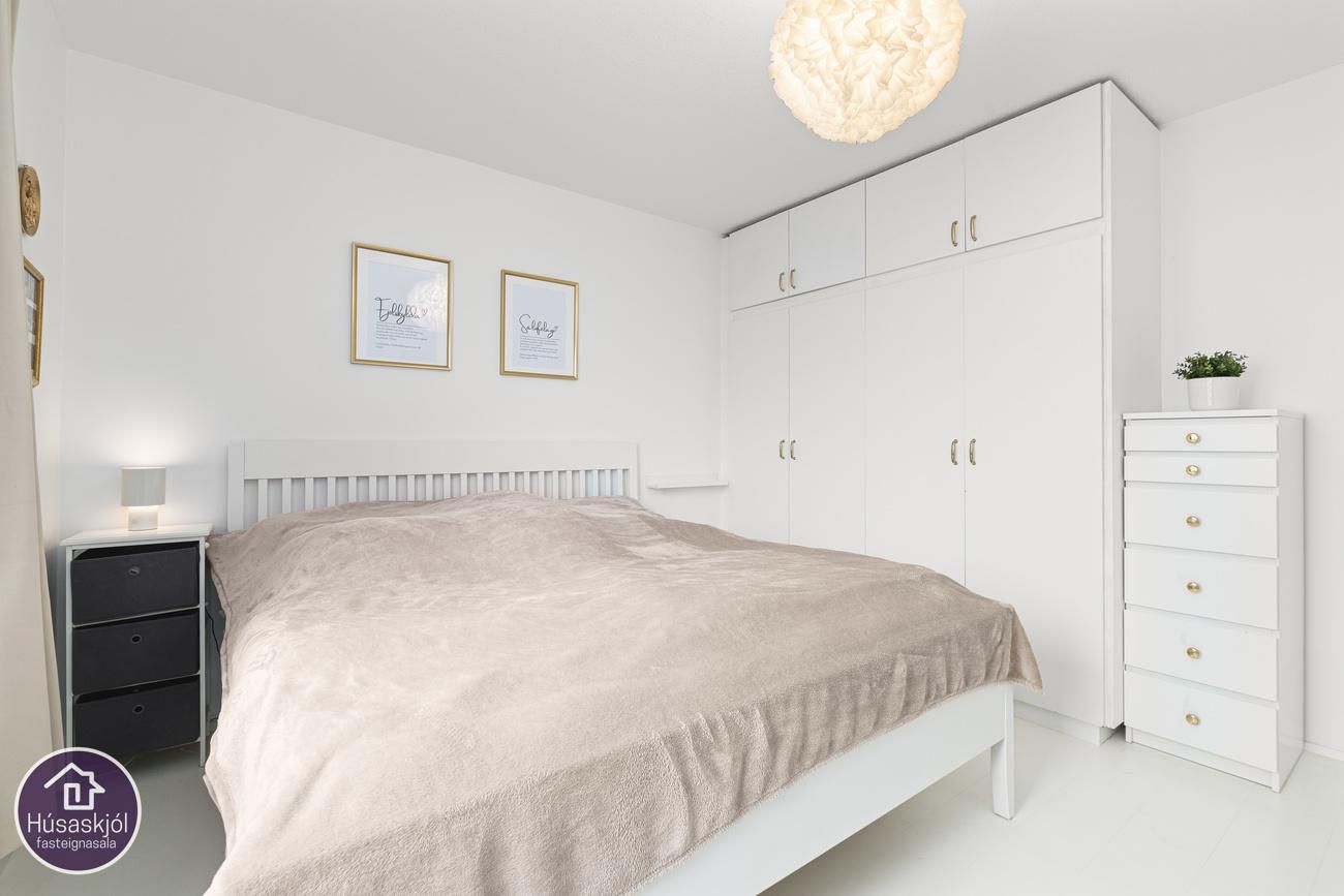 Vallarás 2, 110 Reykjavík