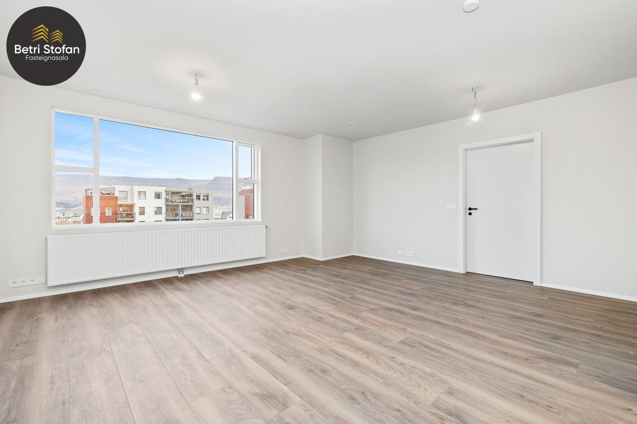 Bjarkarholt 17, 270 Mosfellsbær