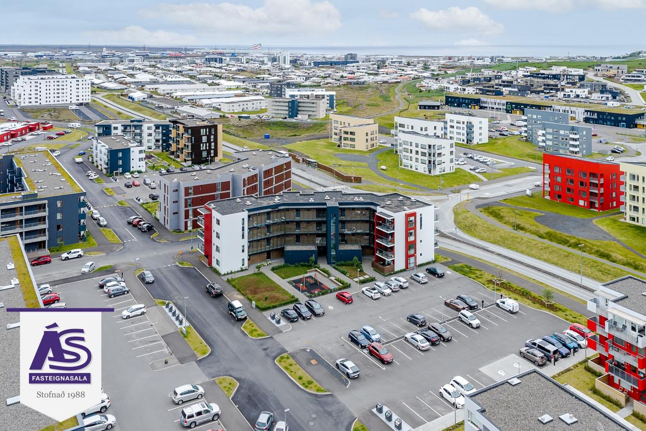 Hringhamar 1 - 0203, 221 Hafnarfjörður