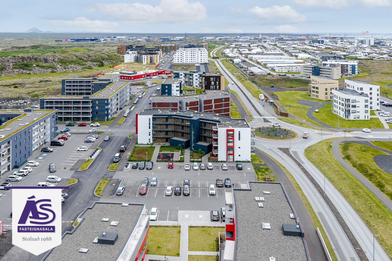 Hringhamar 1 - 0203, 221 Hafnarfjörður