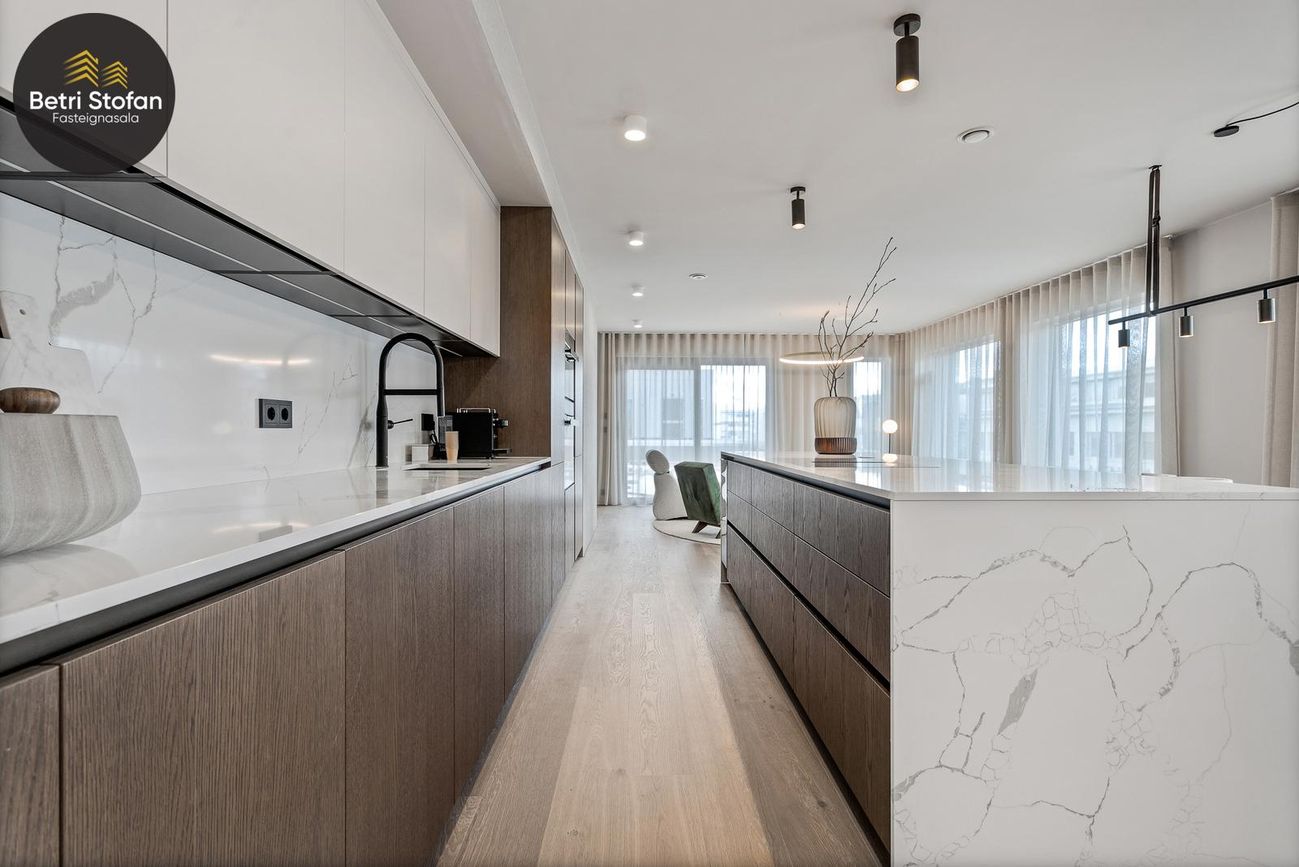 Laugavegur 168A - 0601, 105 Reykjavík