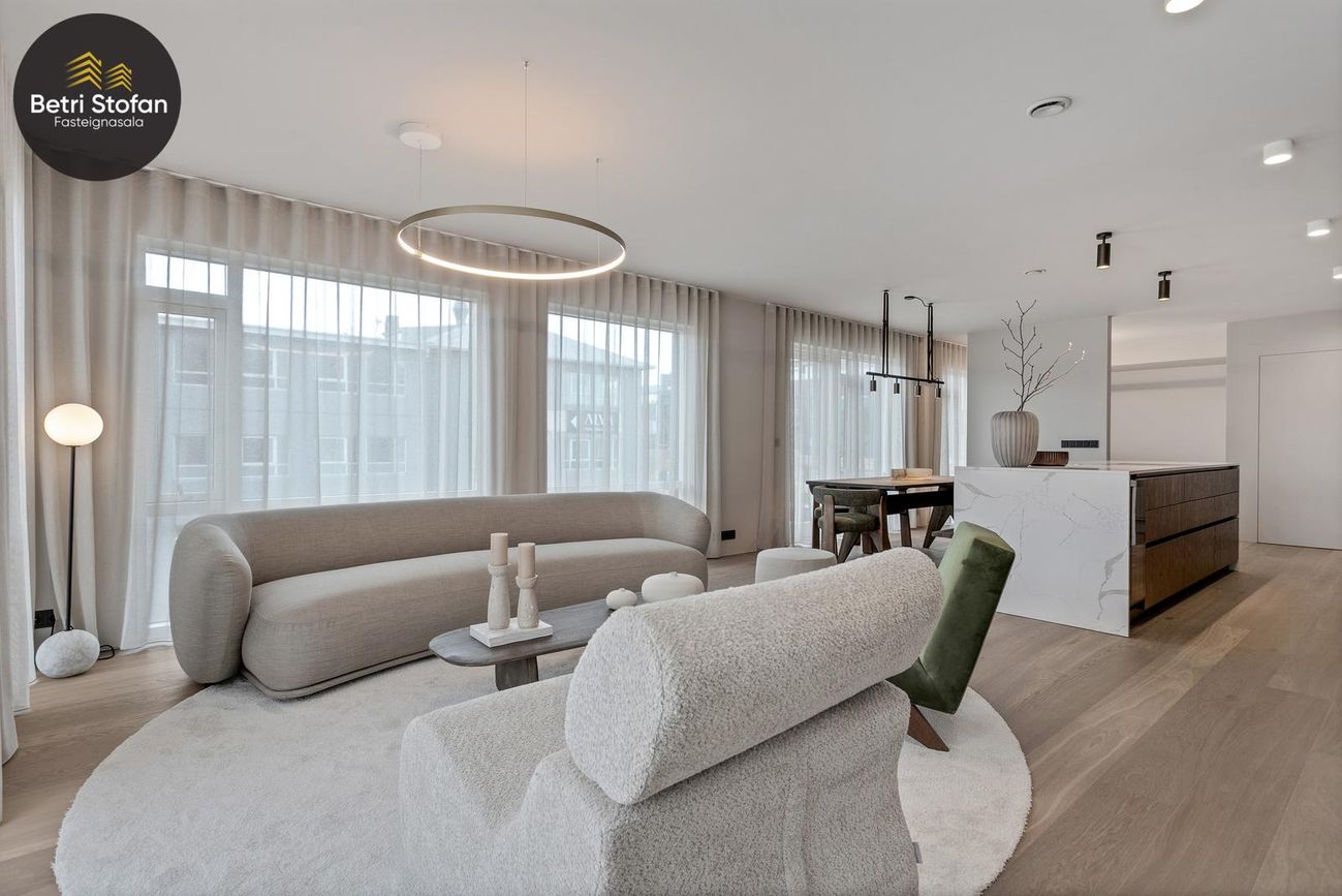 Laugavegur 168A - 0601, 105 Reykjavík