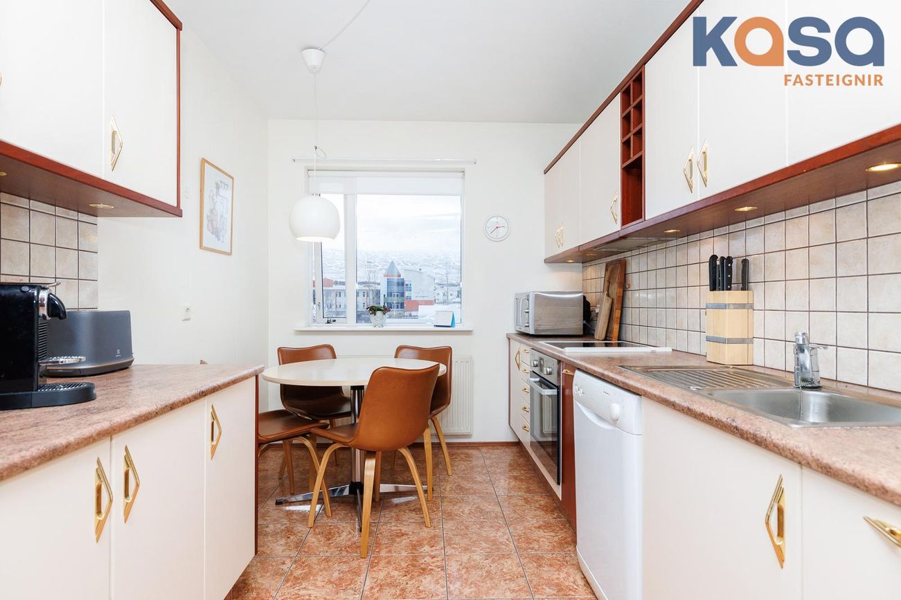 Tröllagil 14, 603 Akureyri