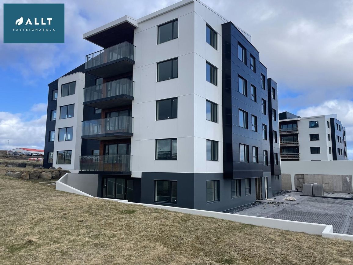 Asparlaut 26, 230 Reykjanesbær
