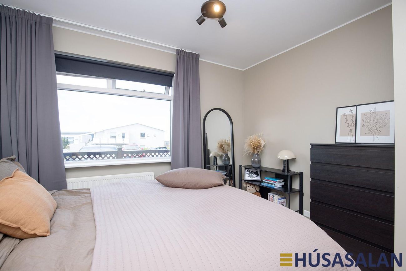 Þrastarás 18 - 0102, 221 Hafnarfjörður