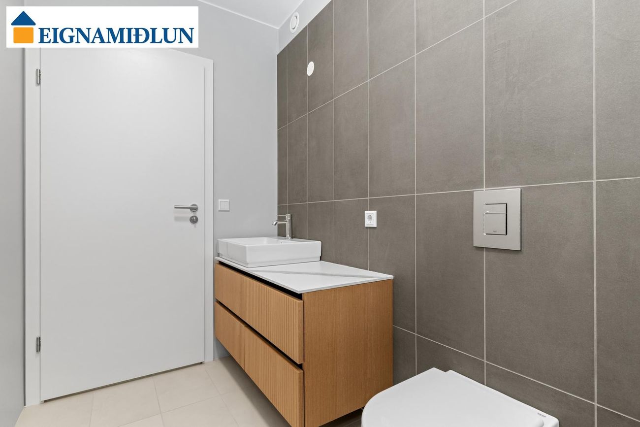 Ánanaust 3 - 0203, 101 Reykjavík