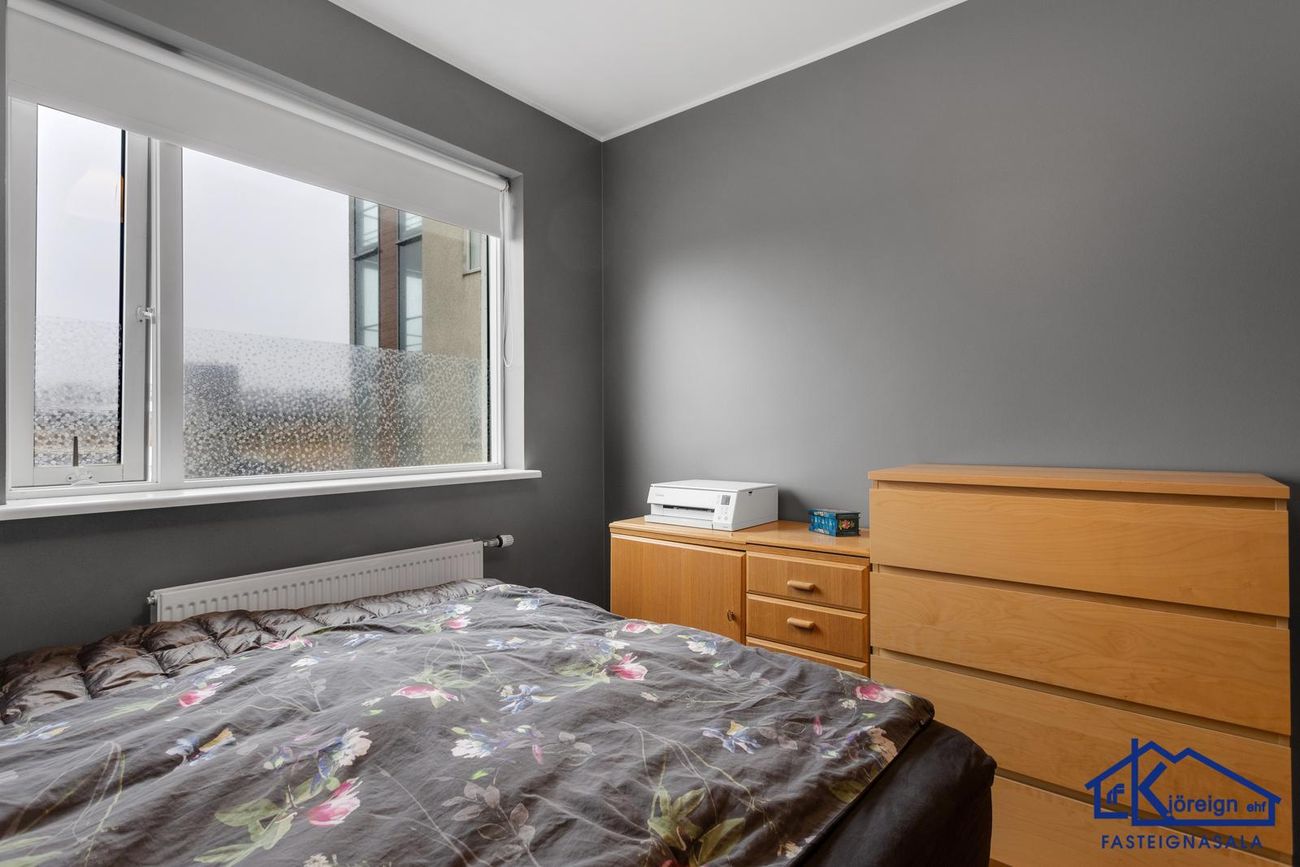 Ásakór 12, 203 Kópavogur