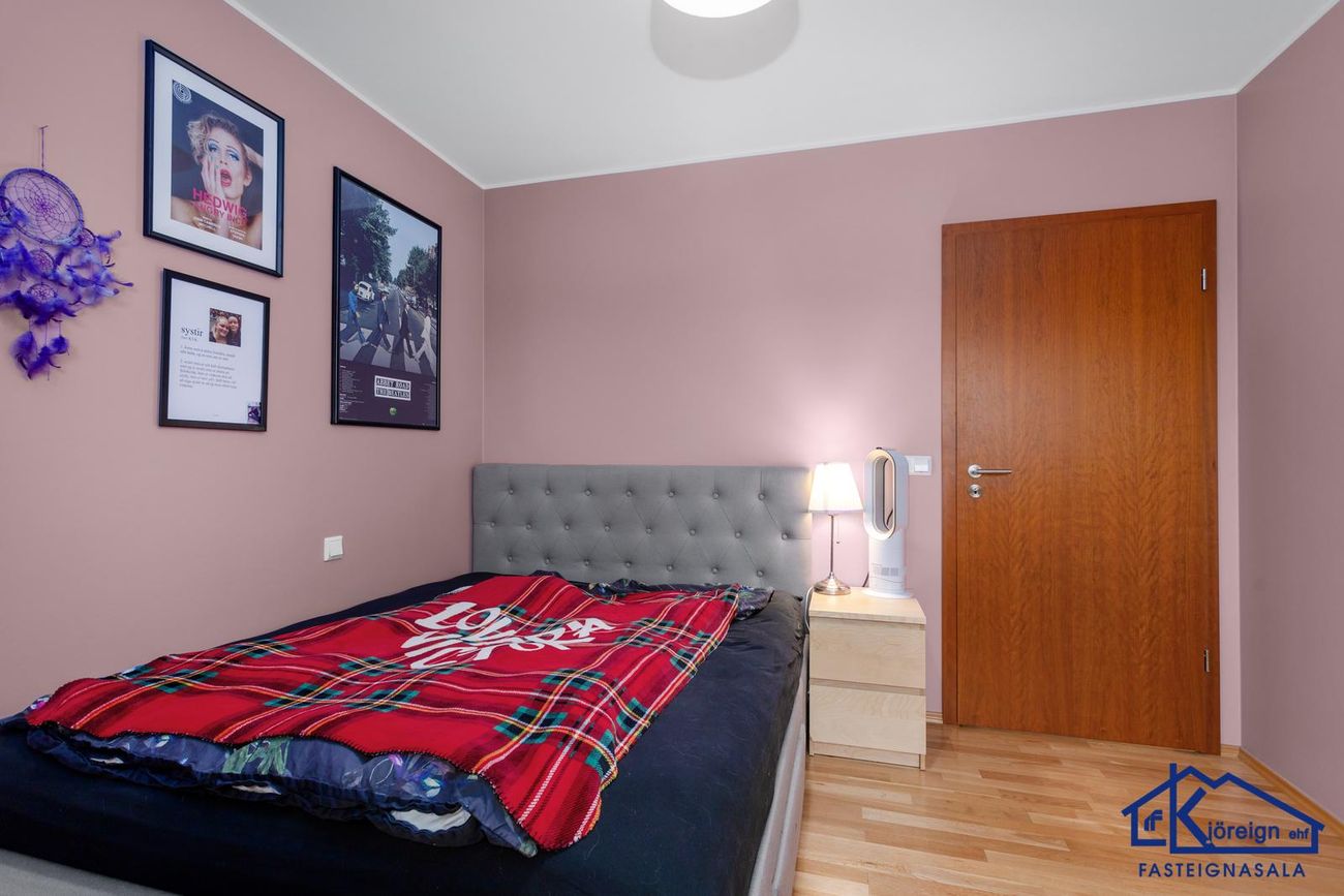 Ásakór 12, 203 Kópavogur