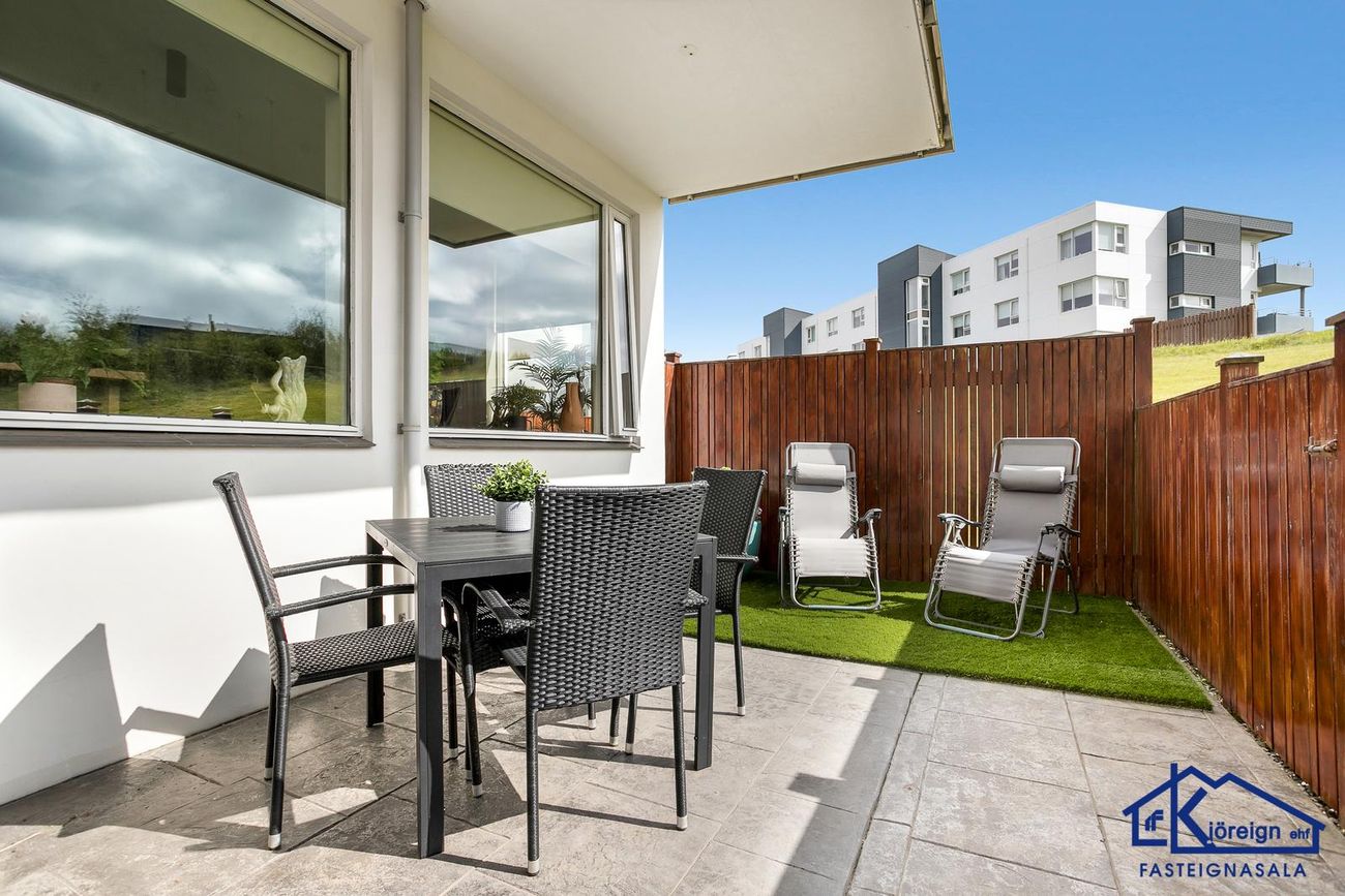 Ásakór 12, 203 Kópavogur