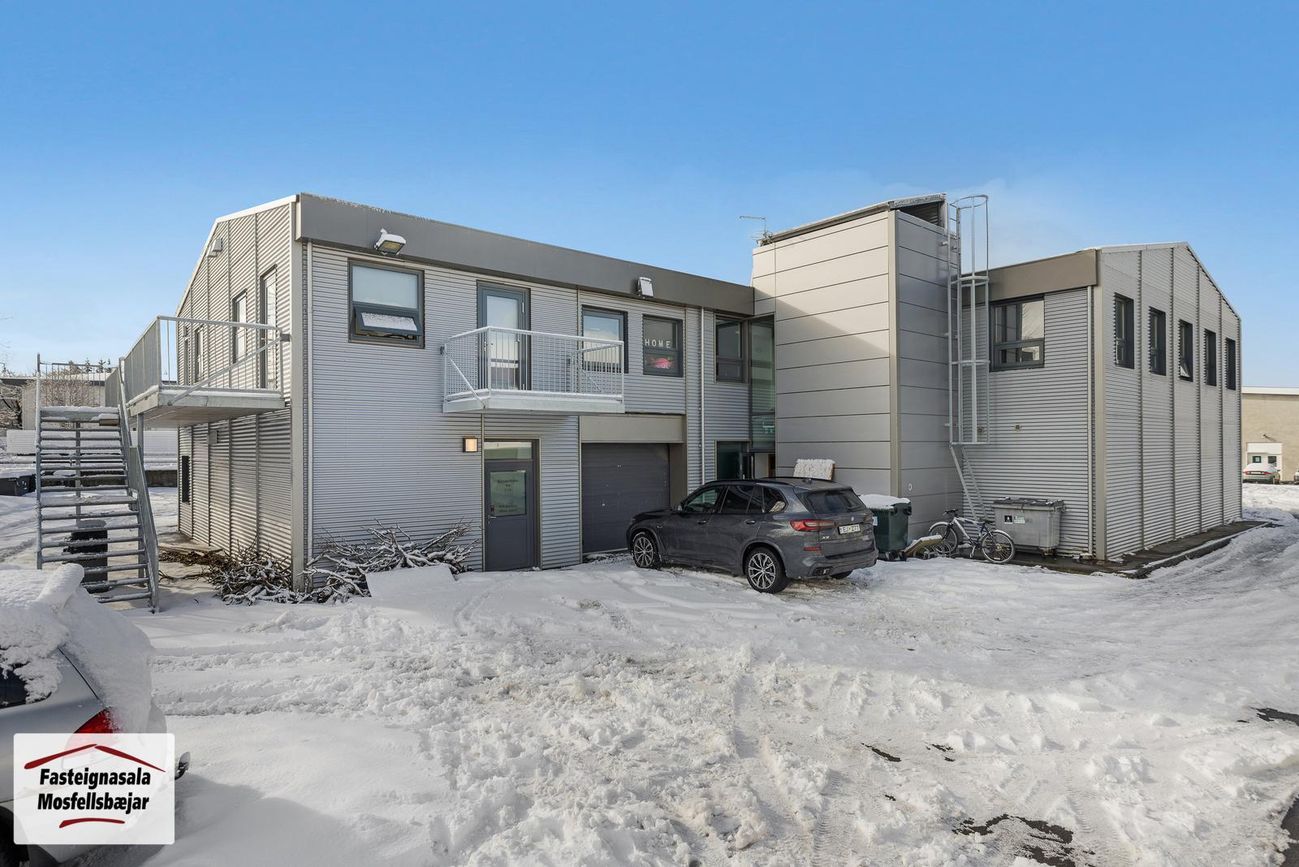 Iðnbúð 2, 210 Garðabær