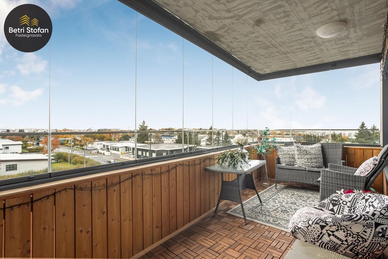 Garðatorg 4b, 210 Garðabær