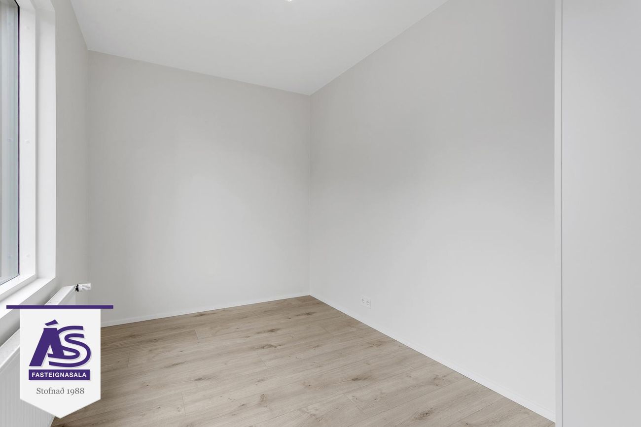 Áshamar 20 - 0401, 221 Hafnarfjörður