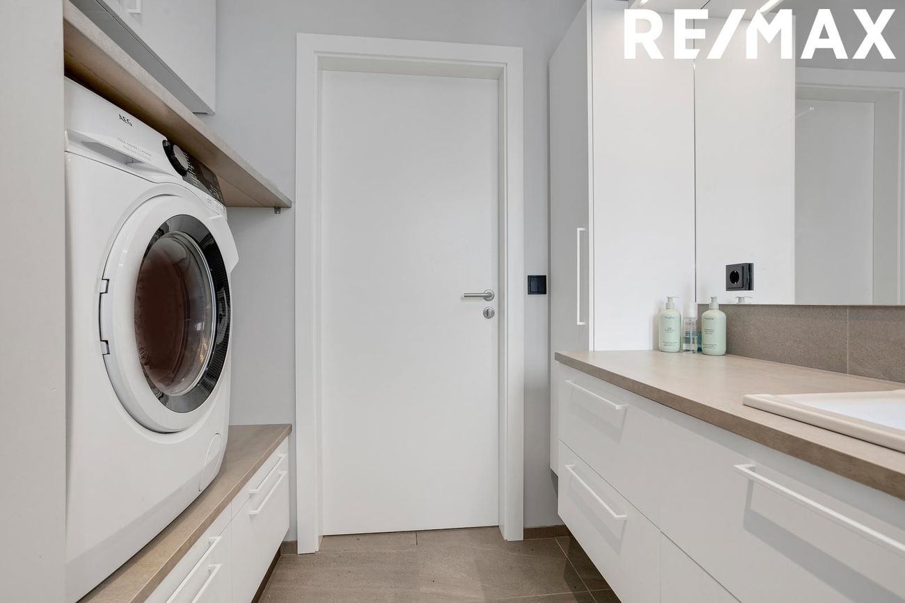 Rökkvatjörn 1, 113 Reykjavík