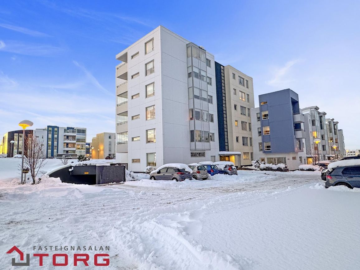 17. Júnítorg 1, 210 Garðabær