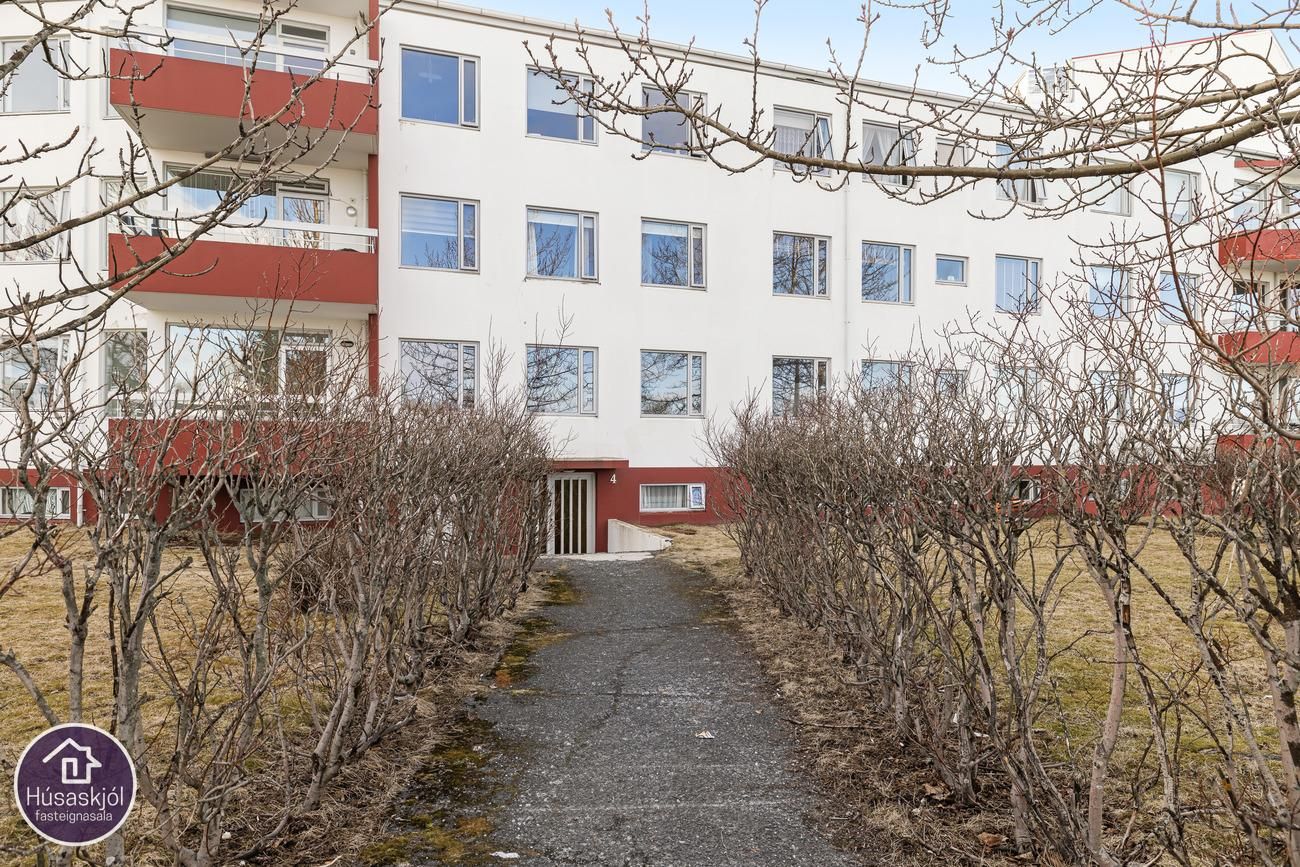 Hrafnhólar 4, 111 Reykjavík