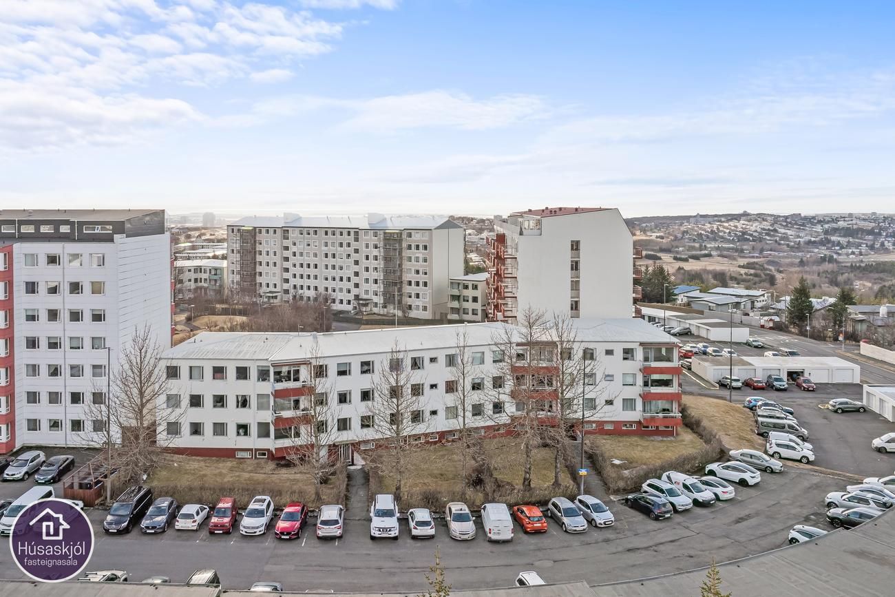 Hrafnhólar 4, 111 Reykjavík