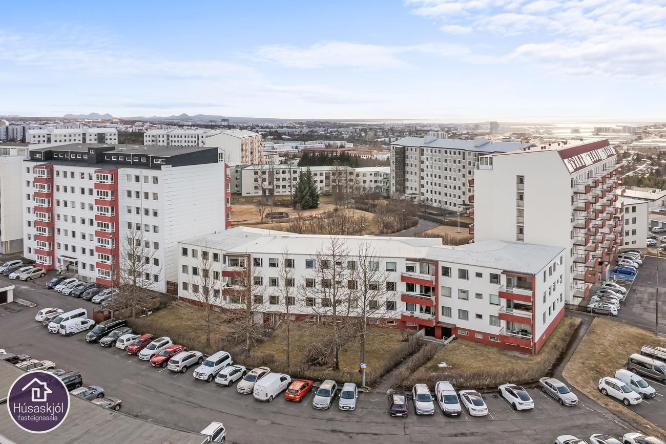 Hrafnhólar 4, 111 Reykjavík