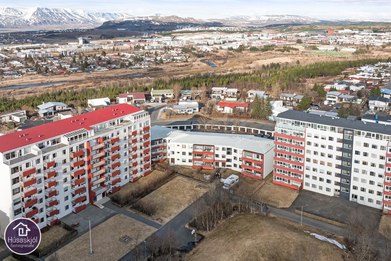 Hrafnhólar 4, 111 Reykjavík