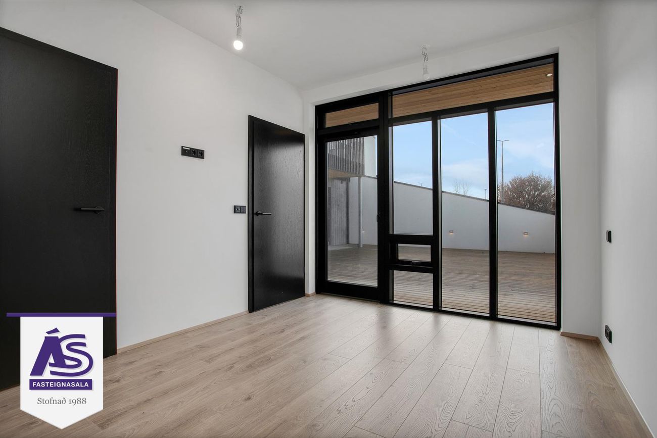 Hjallabraut 45B - 0103, 220 Hafnarfjörður