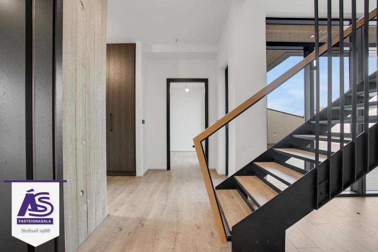 Hjallabraut 45B - 0103, 220 Hafnarfjörður