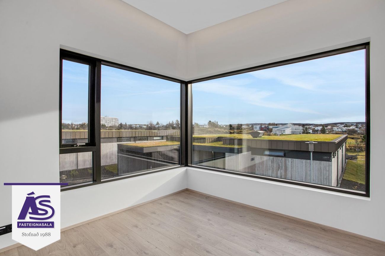 Hjallabraut 45B - 0103, 220 Hafnarfjörður