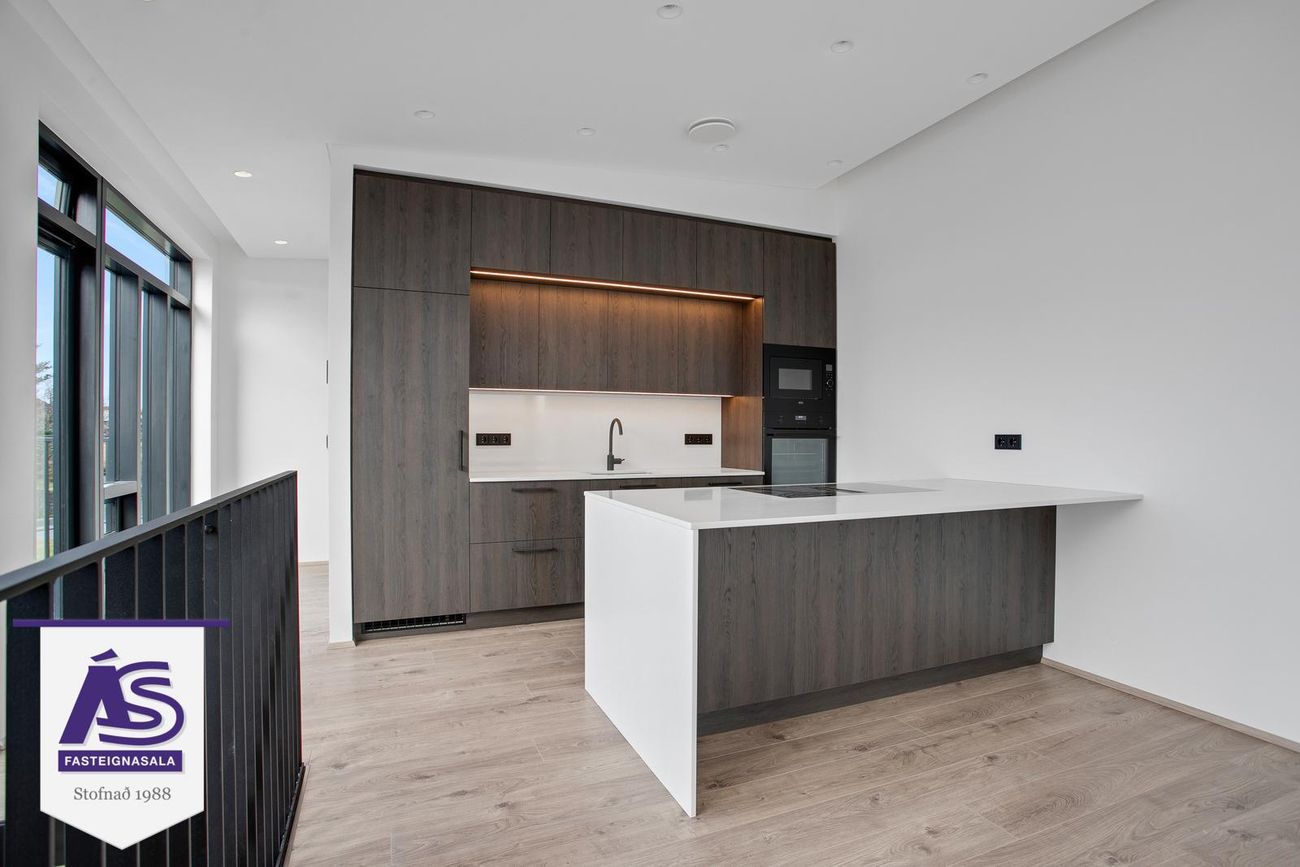 Hjallabraut 45B - 0103, 220 Hafnarfjörður