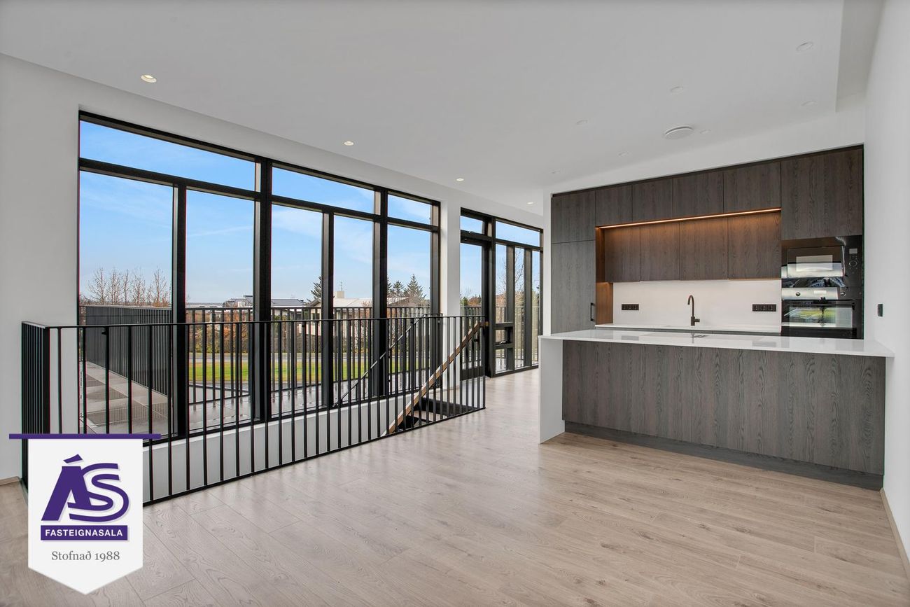 Hjallabraut 45B - 0103, 220 Hafnarfjörður