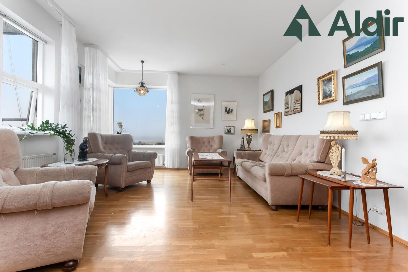 Barðastaðir 7, 112 Reykjavík