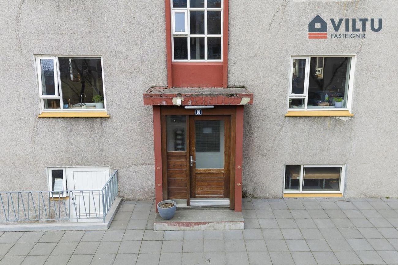 Stigahlíð 10, 105 Reykjavík
