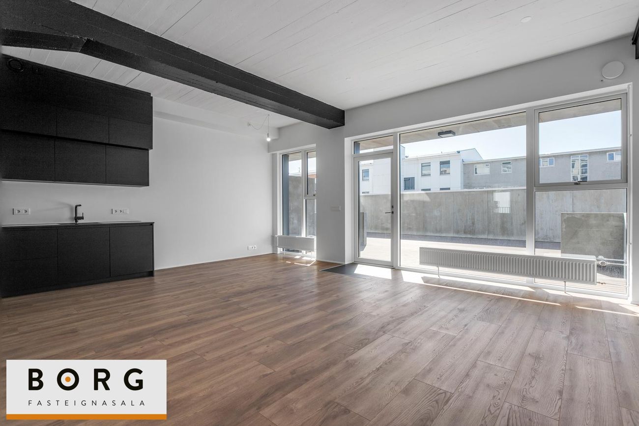 Brautarholt 6, 105 Reykjavík