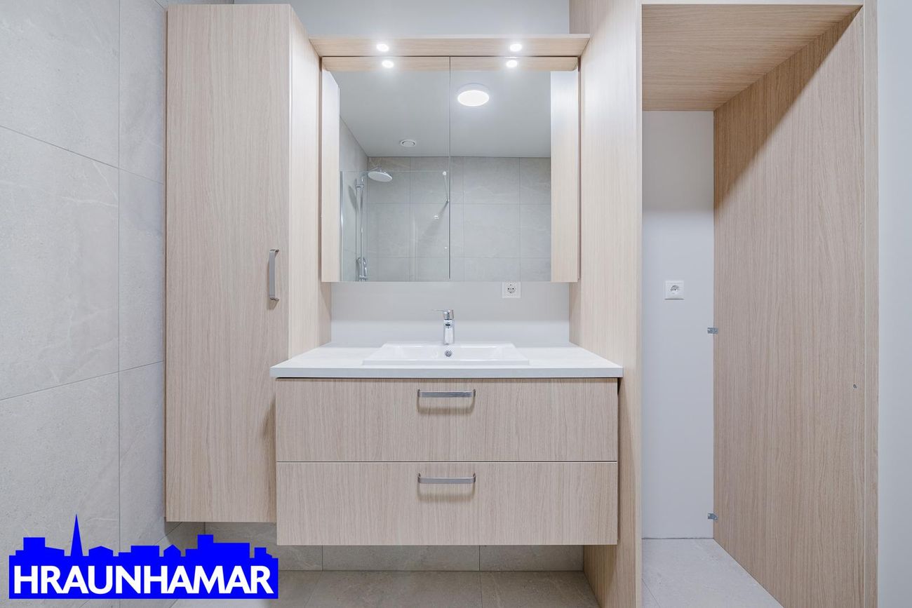 Hringhamar 33 - 0302, 221 Hafnarfjörður